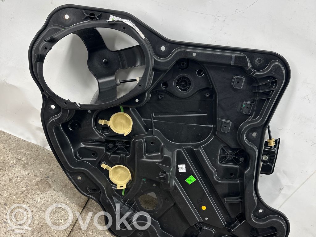 Jeep Compass Mecanismo para subir la puerta trasera sin motor 