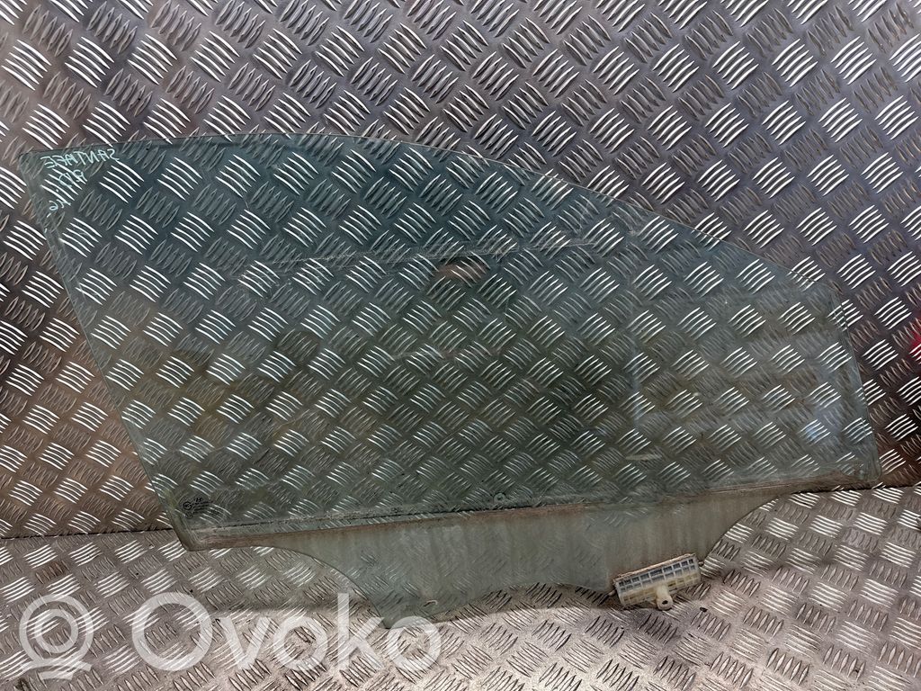 Hyundai Santa Fe Front door window glass four-door 
