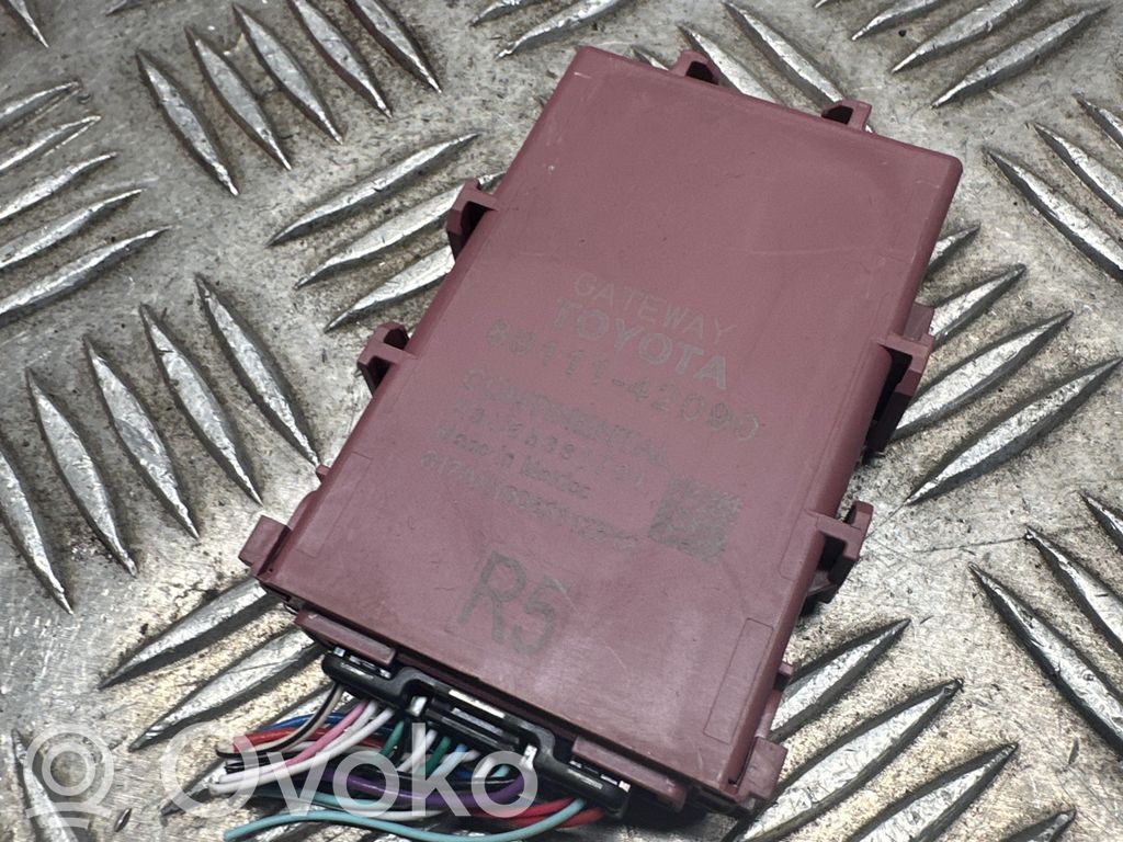 Toyota RAV 4 (XA50) Módulo de control Gateway 