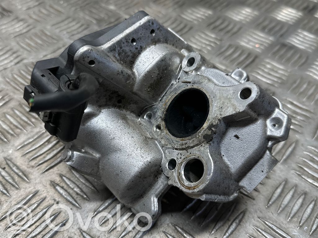 Mercedes-Benz SLK R172 Zawór EGR 