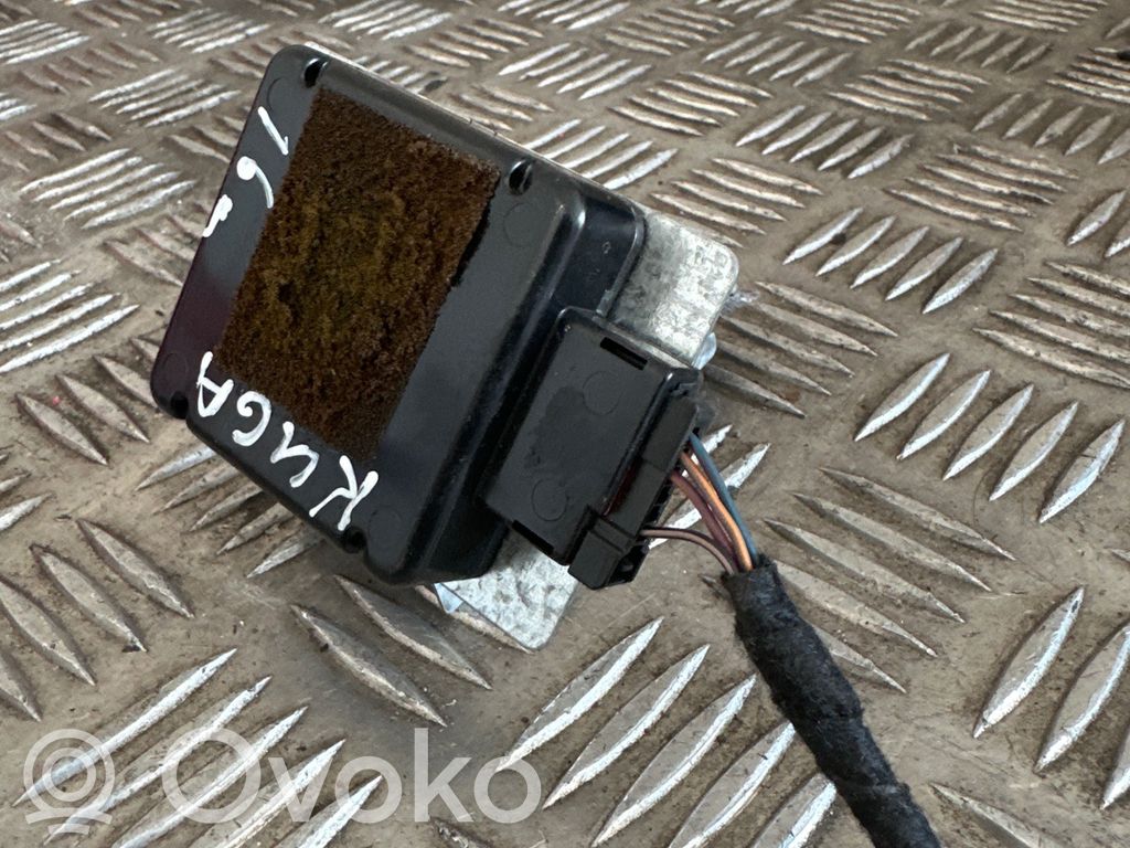 Ford Kuga II GPS-pystyantenni 