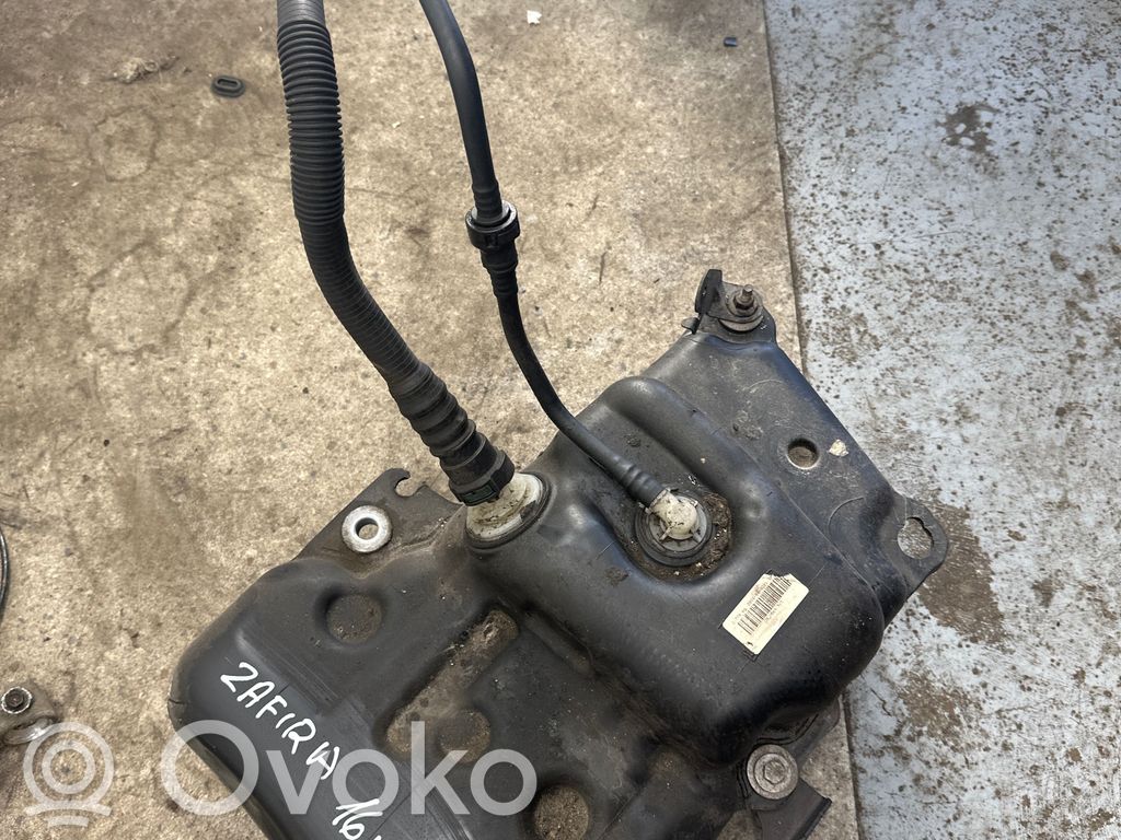 Opel Zafira C Zbiornik płynu AdBlue 