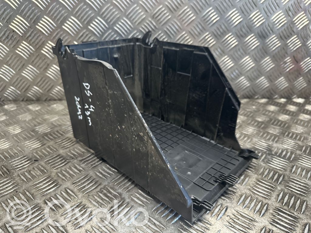 Akumuliatoriaus dėžė   9687472580,3115