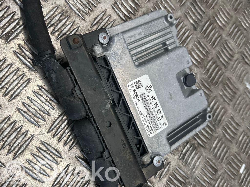 Volkswagen Tiguan Engine control unit/module 