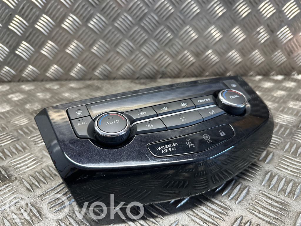 Nissan Qashqai Panel klimatyzacji 