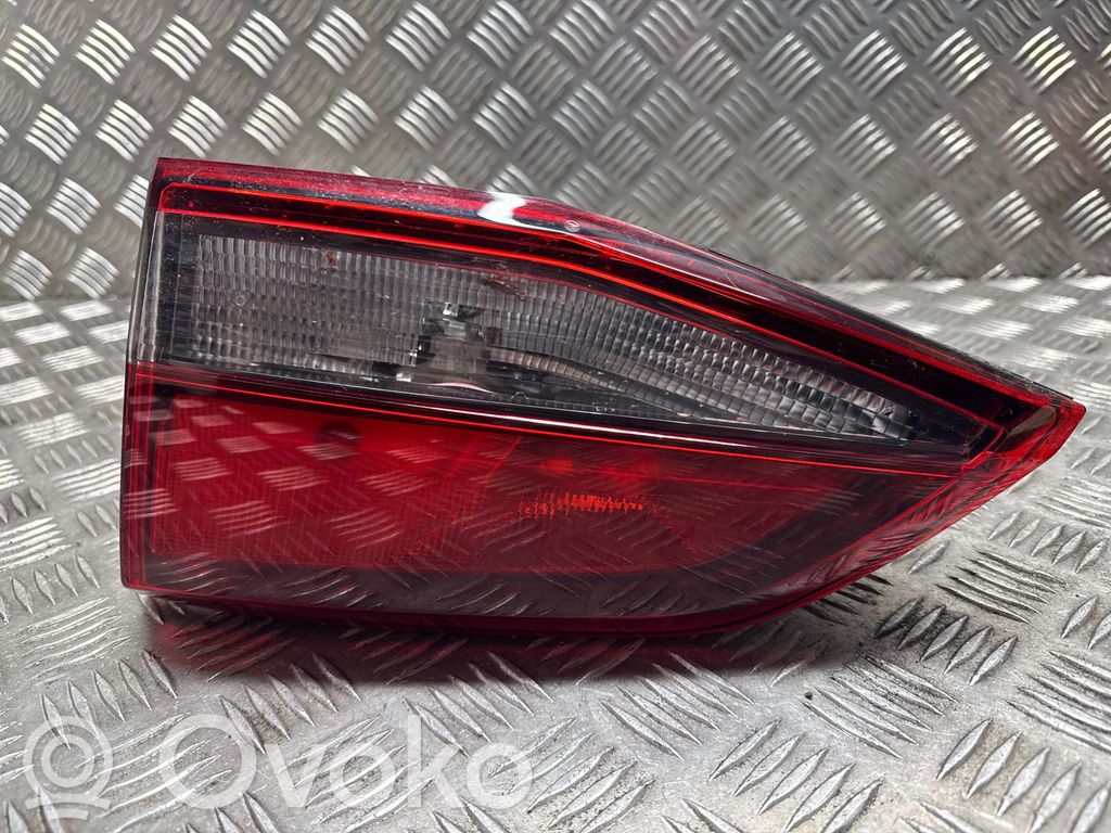 Opel Astra K Takaluukun takavalot 