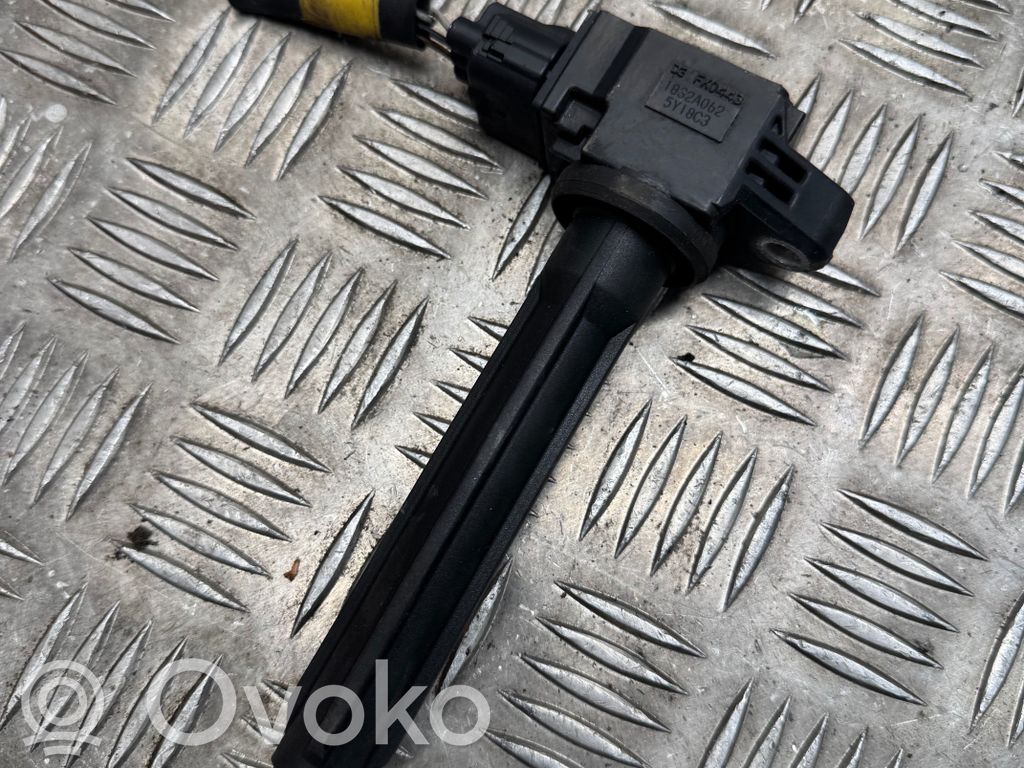 Mitsubishi Outlander Cewka zapłonowa wysokiego napięcia 