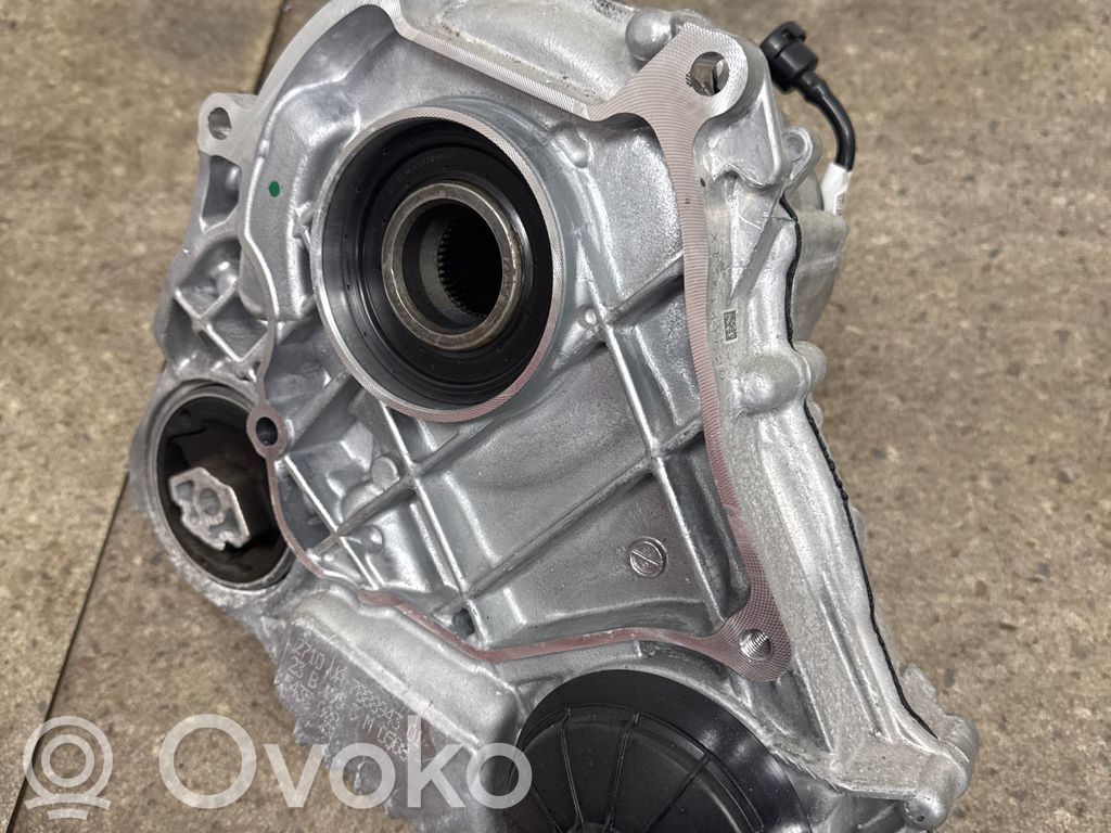 BMW XM Gearbox transfer box case 