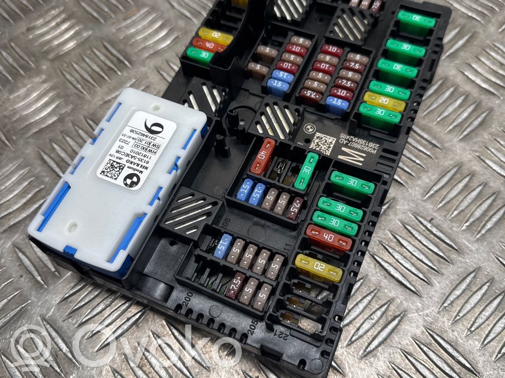 Módulo de fusible   5A3EC08,2318462538,11812010