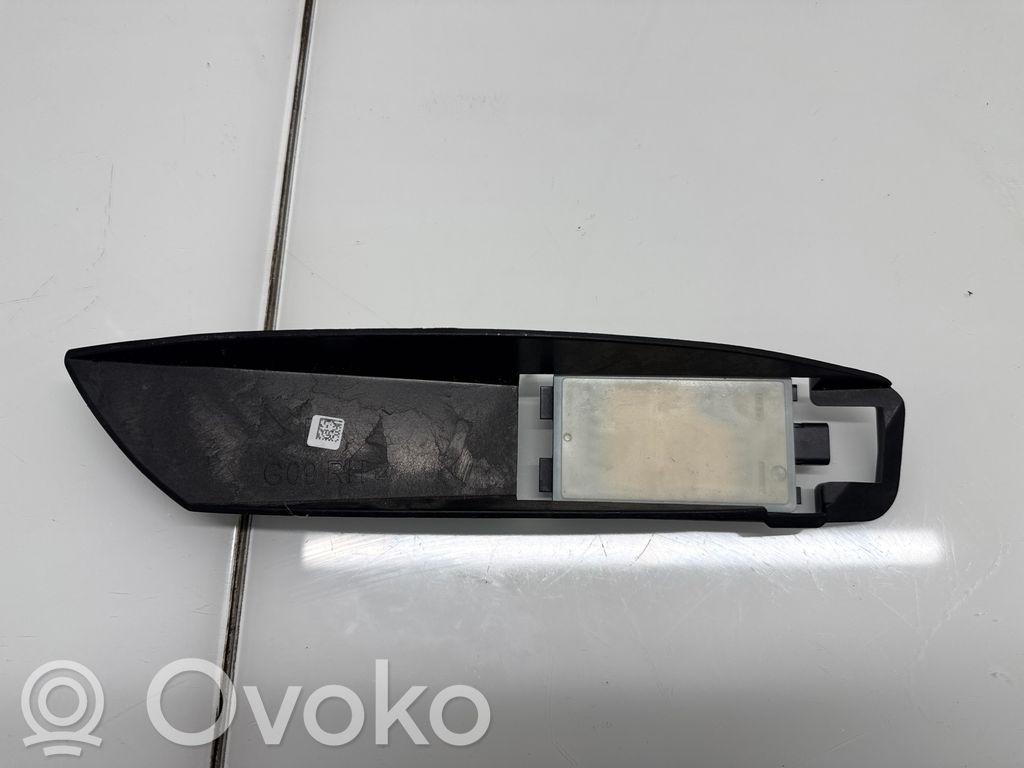 BMW XM Blind spot module 