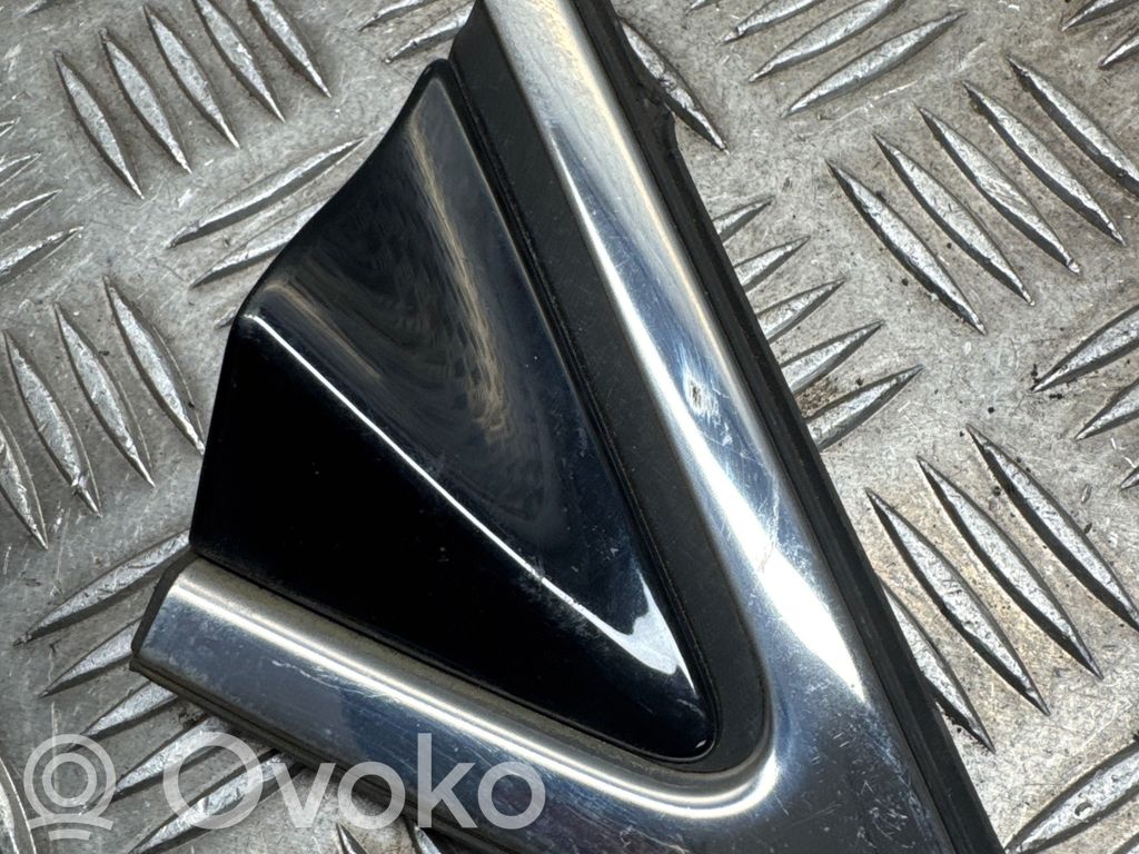 Hyundai Santa Fe Moulures des vitres de la porte avant 