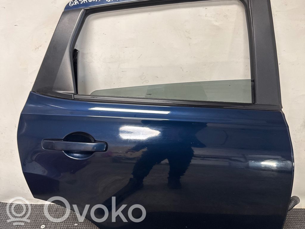 Nissan Qashqai Galinės durys 