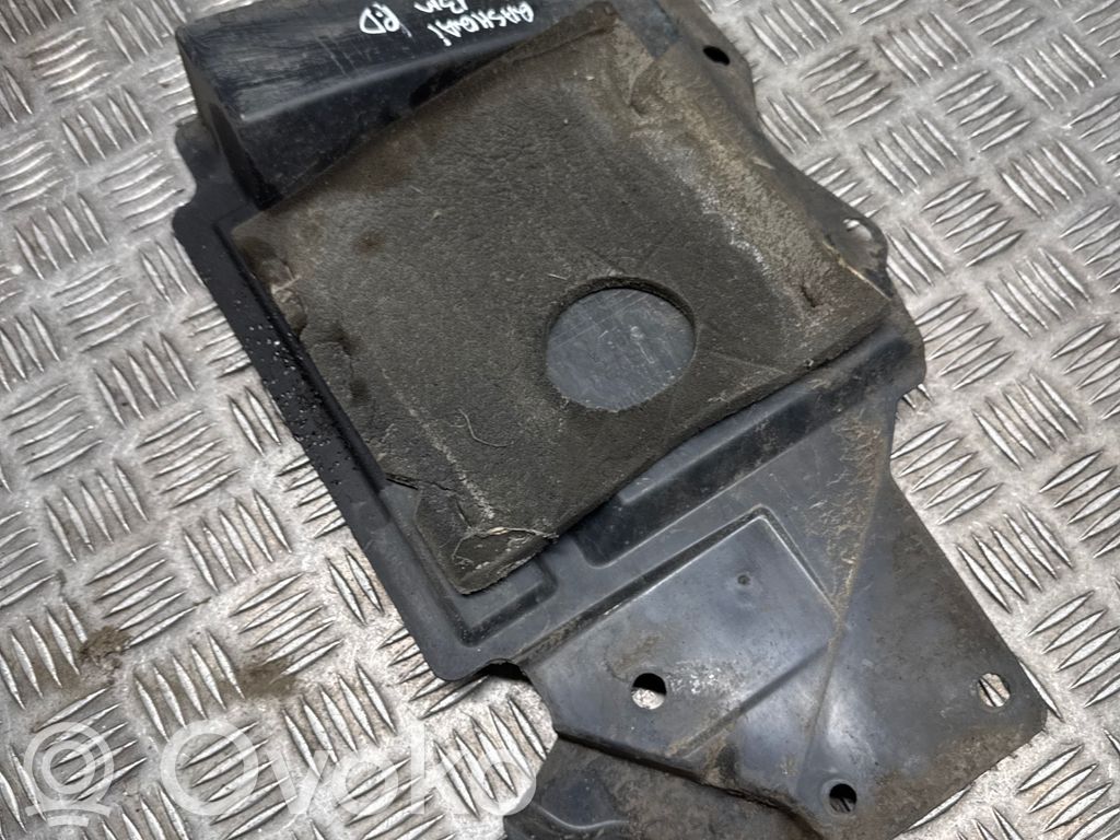 Nissan Qashqai Front underbody cover/under tray 