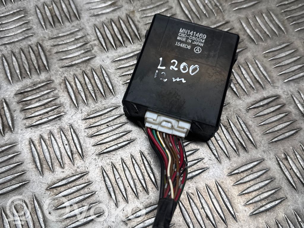 Mitsubishi L200 Other control units/modules 