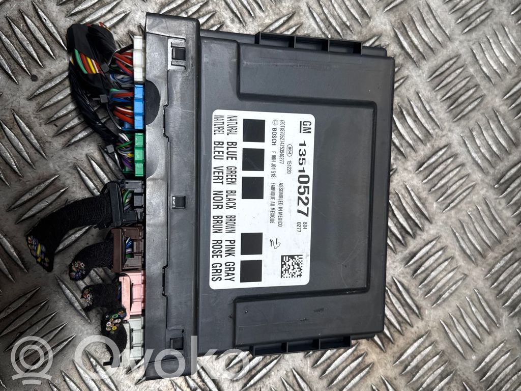 Opel Insignia A Comfort/convenience module 