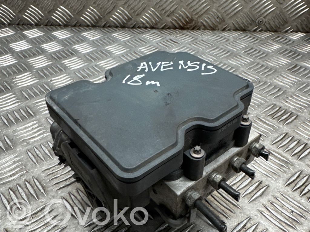 Toyota Avensis T270 Блок ABS 