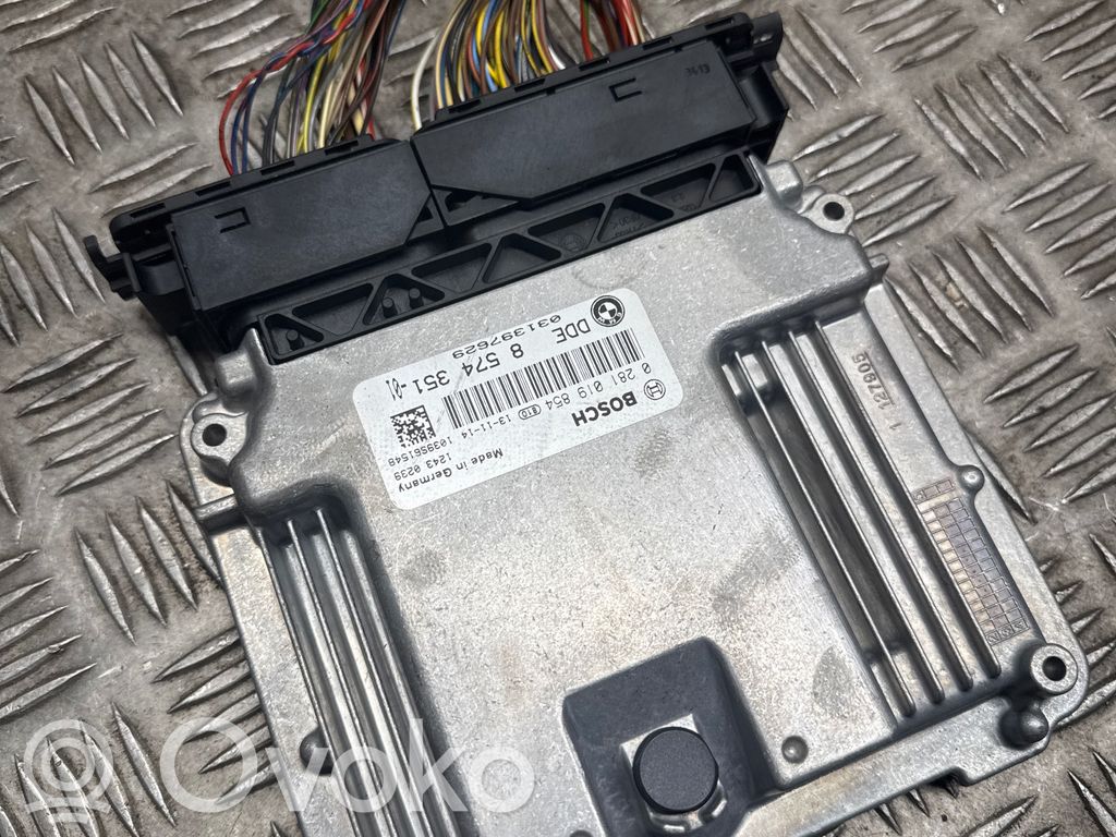 BMW X1 E84 Engine control unit/module 