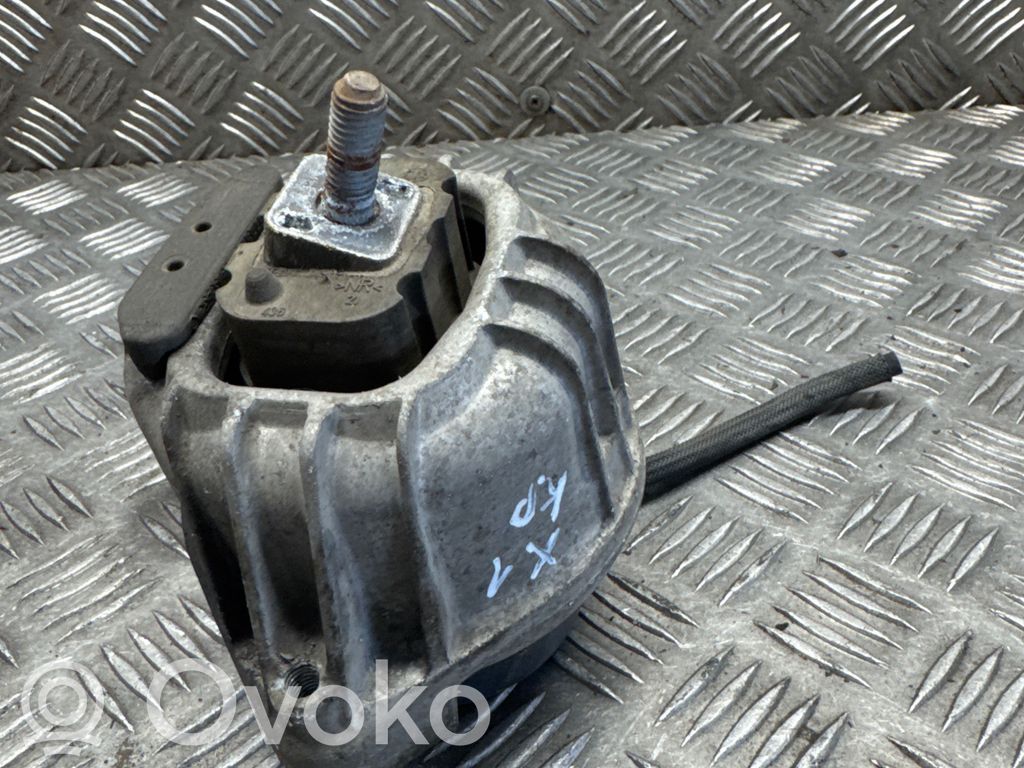 BMW X1 E84 Engine mount bracket 