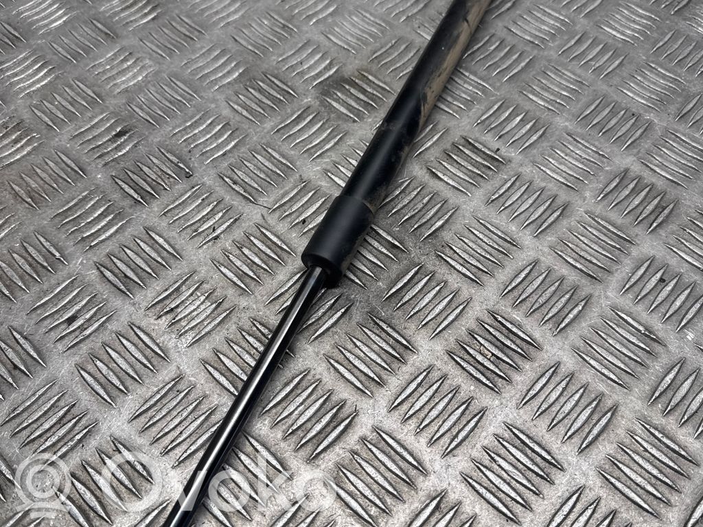 Volvo XC60 Tailgate/trunk strut/damper 