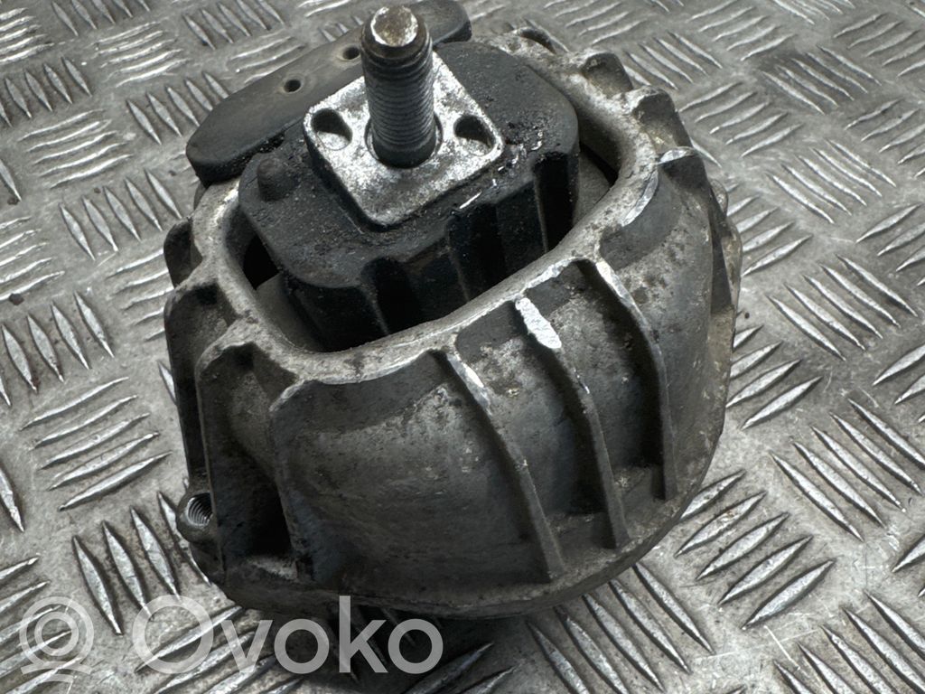 BMW X1 E84 Engine mount bracket 