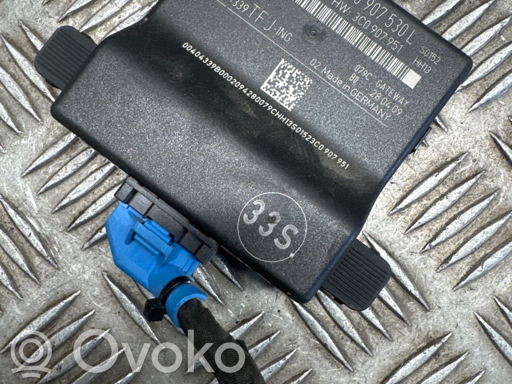Volkswagen PASSAT B6 Gateway control module 