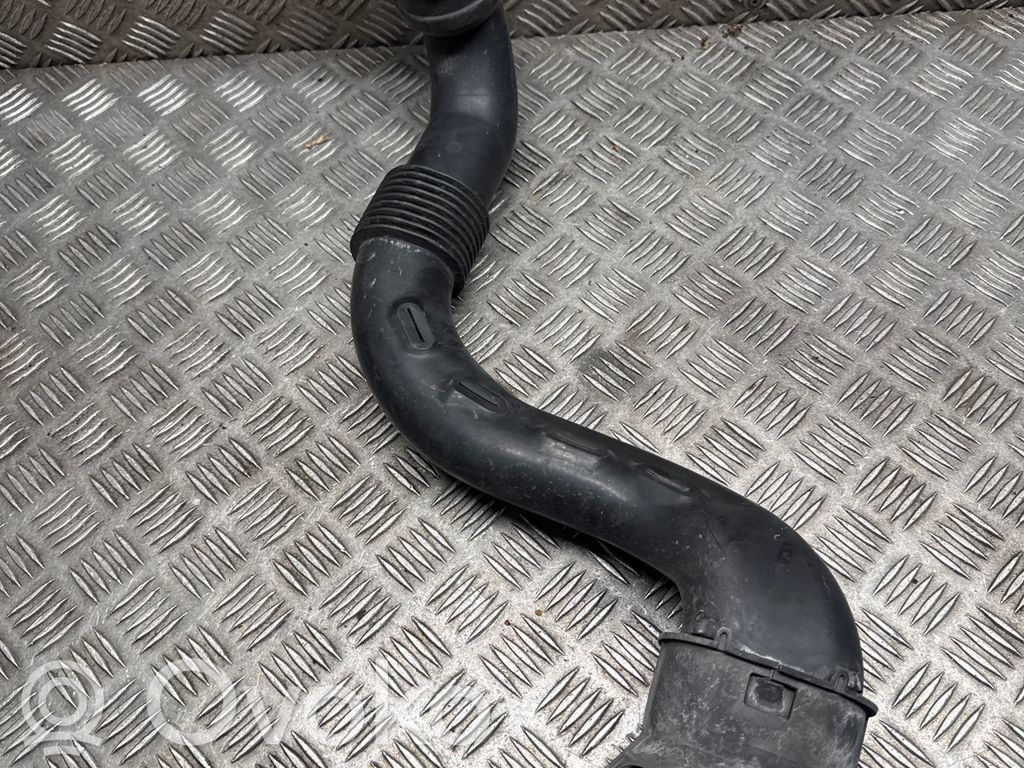 Dacia Logan II Air intake duct part 