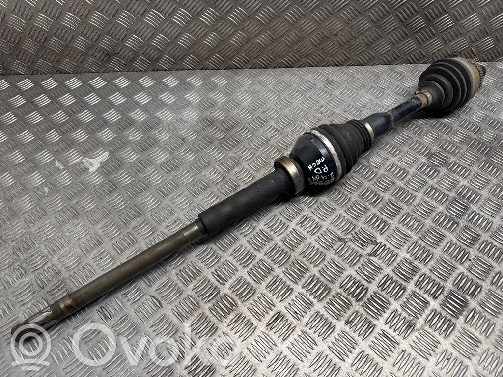 Volvo XC90 Półoś przednia 