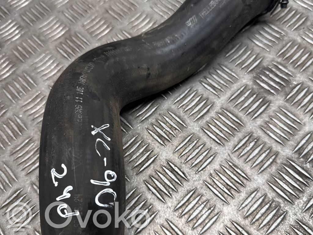 Volvo XC90 Tubo flessibile intercooler 