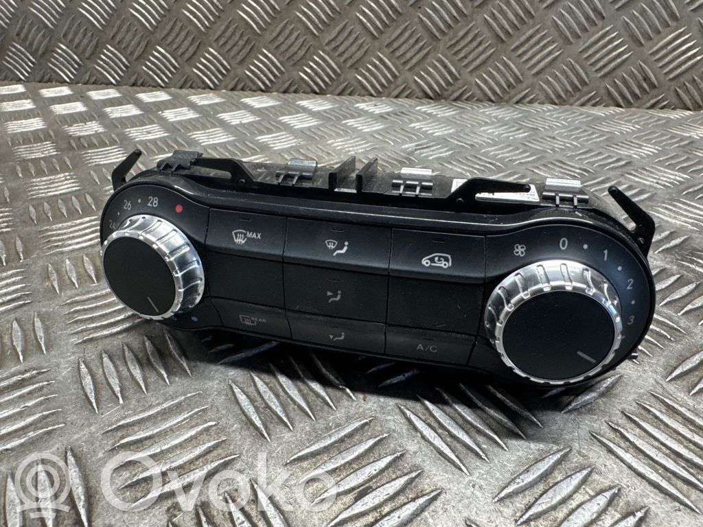 Mercedes-Benz B W246 W242 Panel klimatyzacji 
