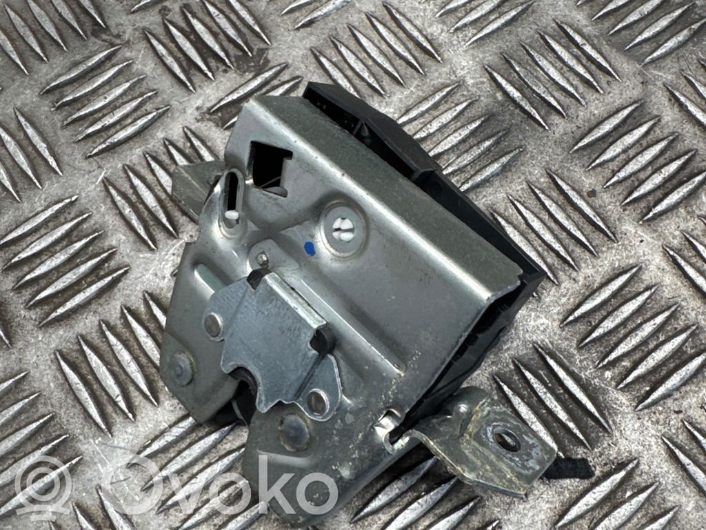 Mercedes-Benz B W246 W242 Zamek klapy tylnej / bagażnika 