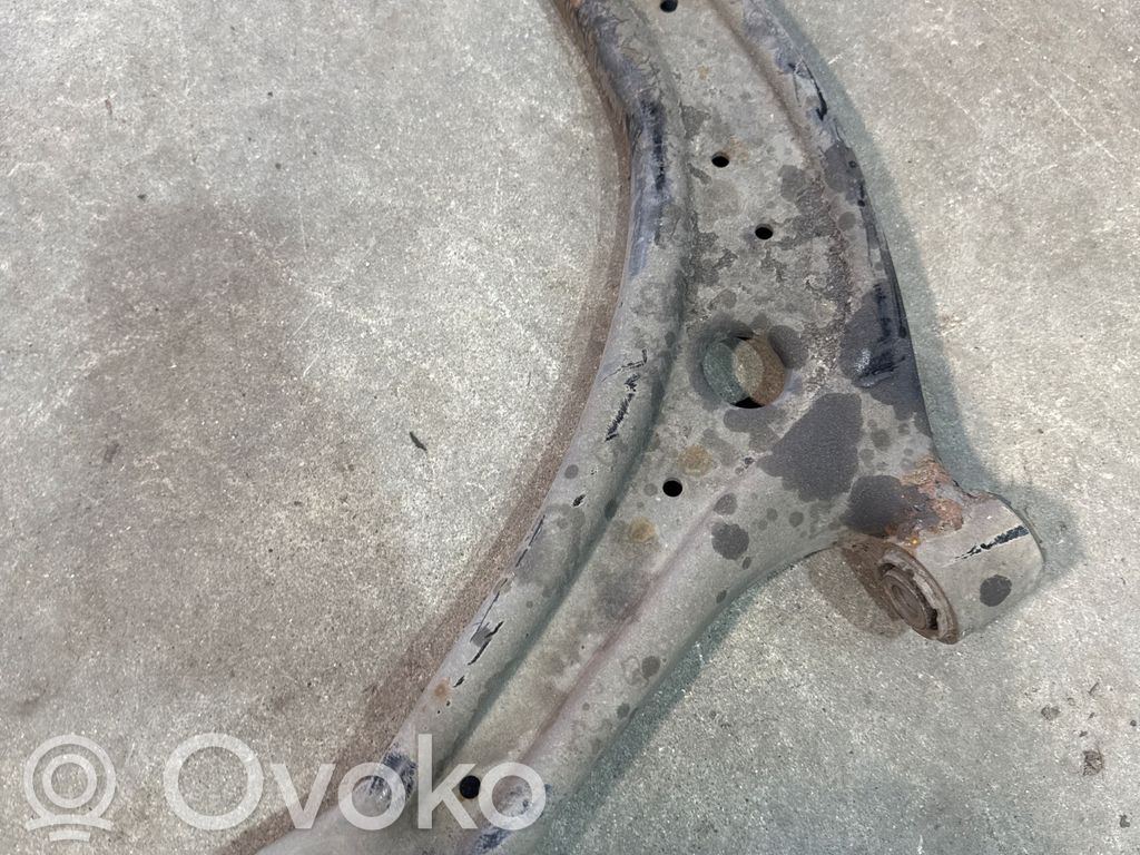 Ford Fiesta Priekinė šakė 