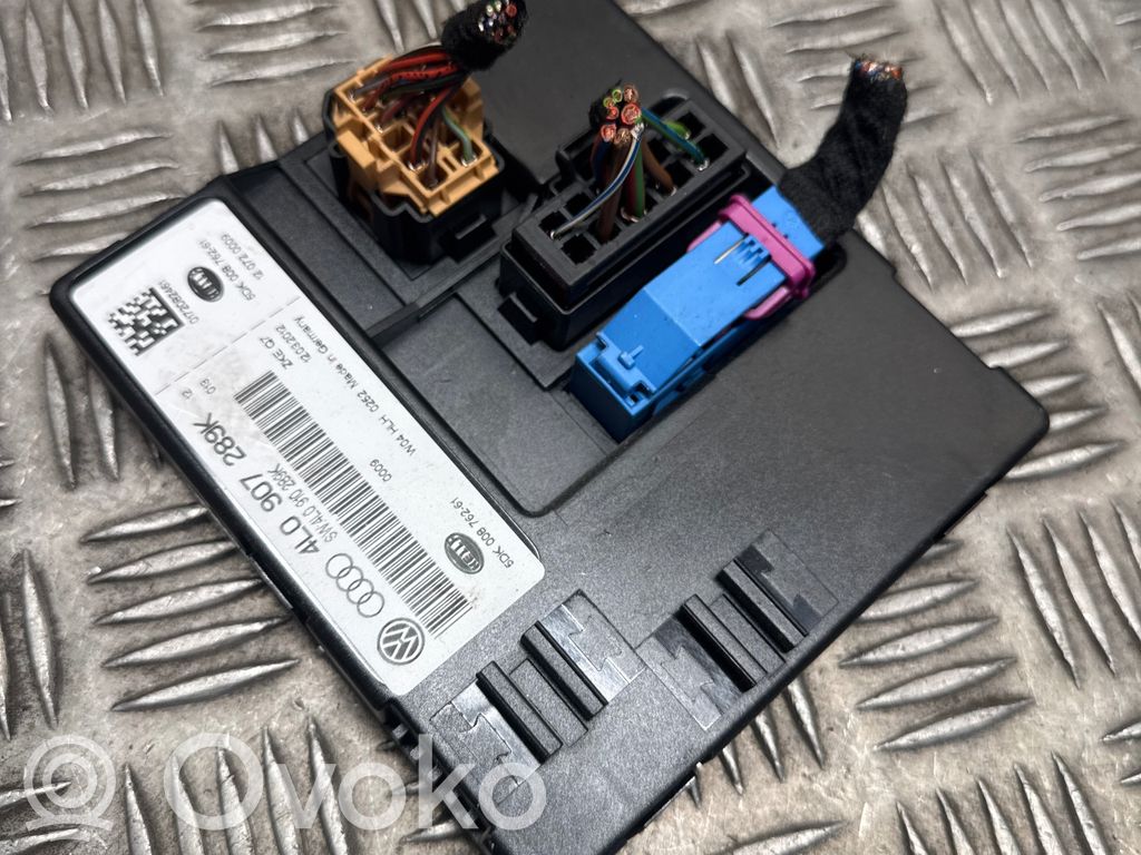 Audi Q7 4L LED ballast control module 