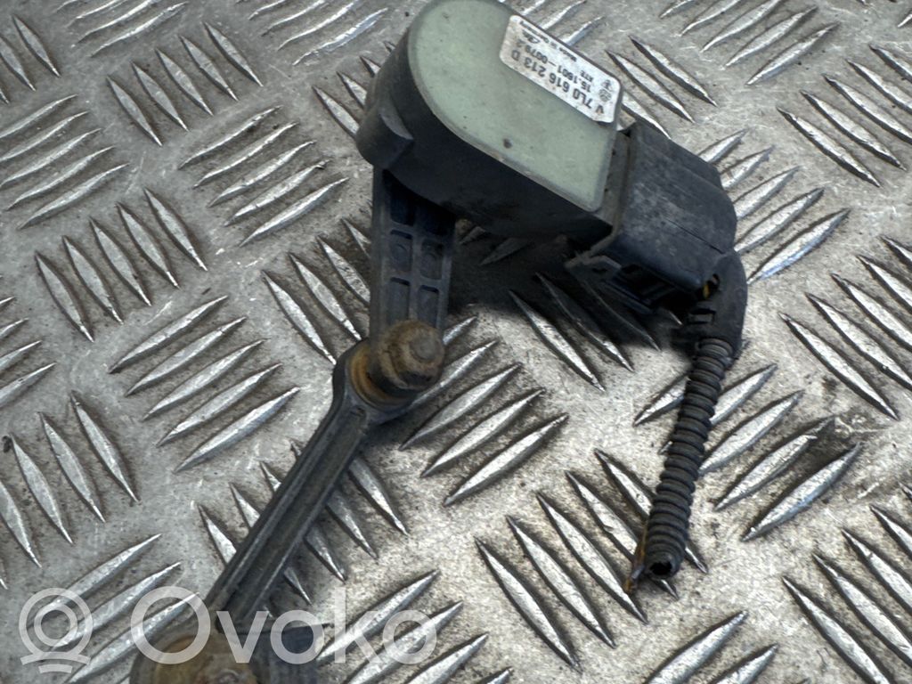 Audi Q7 4L Ajovalon korkeusanturi 