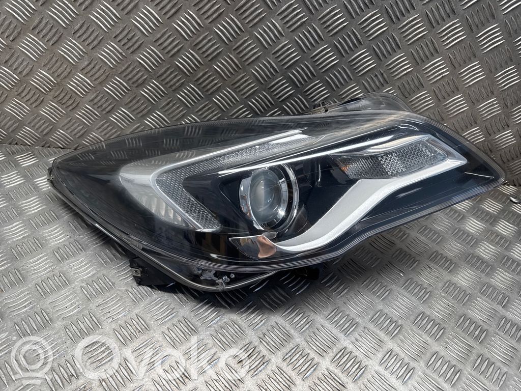 Opel Insignia A Lampa przednia 