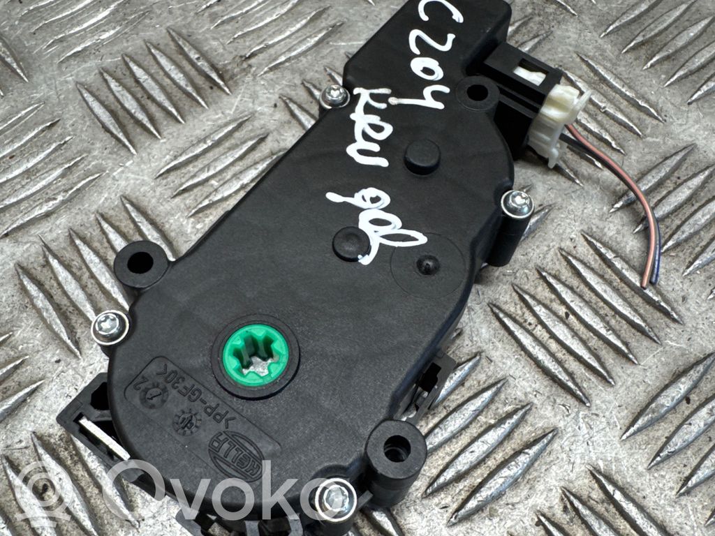 Siłownik elektryczny podnoszenia klapy tylnej / bagażnika   A2047500060,6NN00942400,080636130820