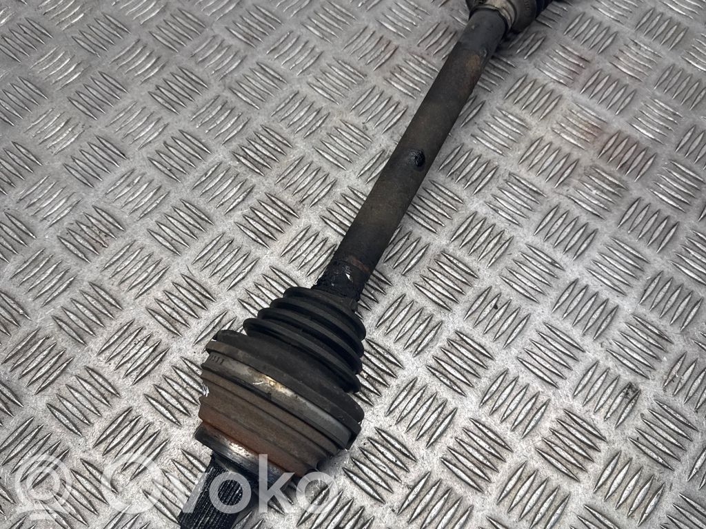 Volkswagen Jetta VI Planetară față