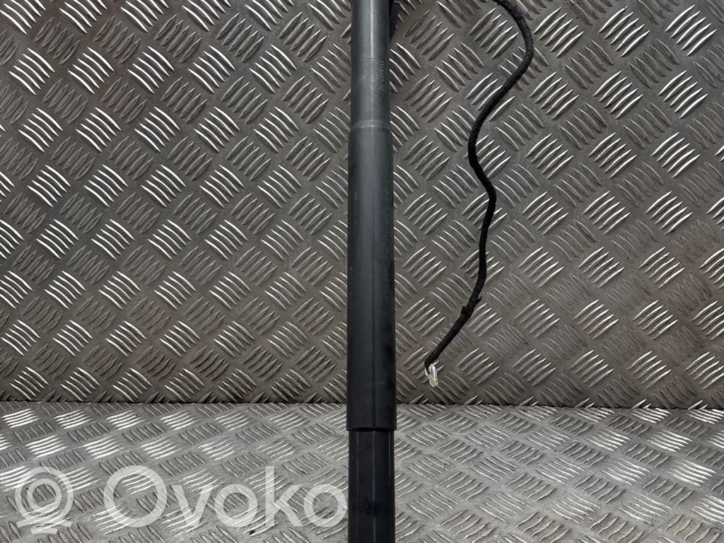 BMW X6 F16 Bagāžnieka amortizators 
