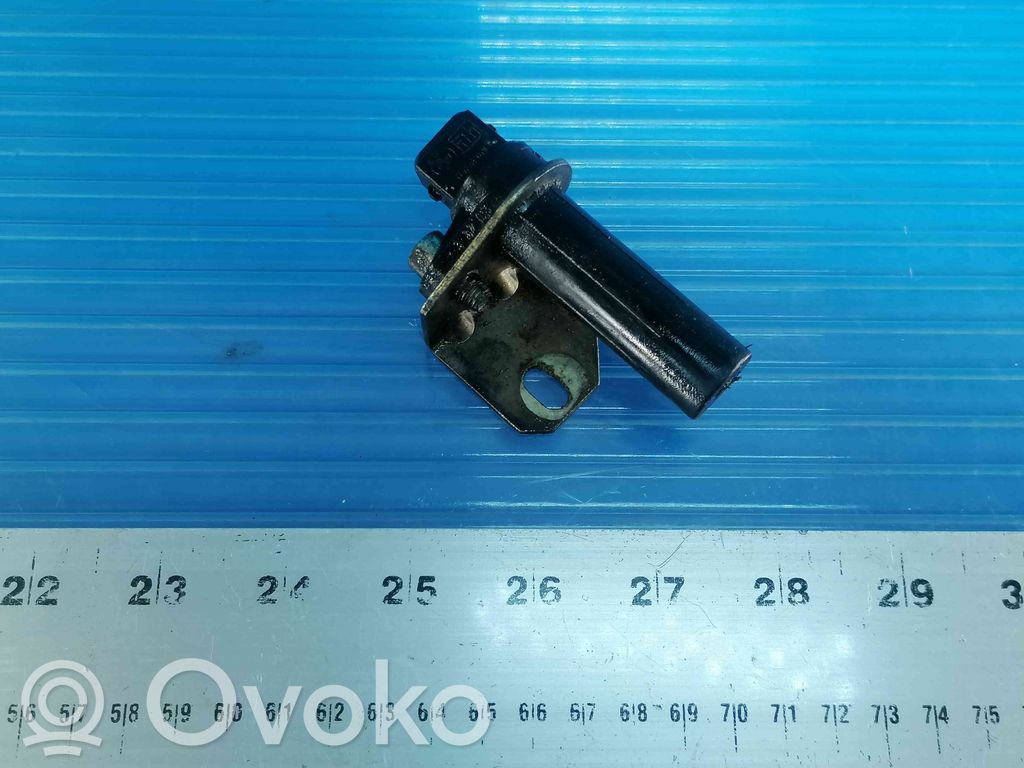 Crankshaft position sensor   2243560