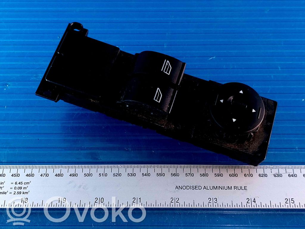 Electric window control switch   3M5T14529CE,3M5T14529CE