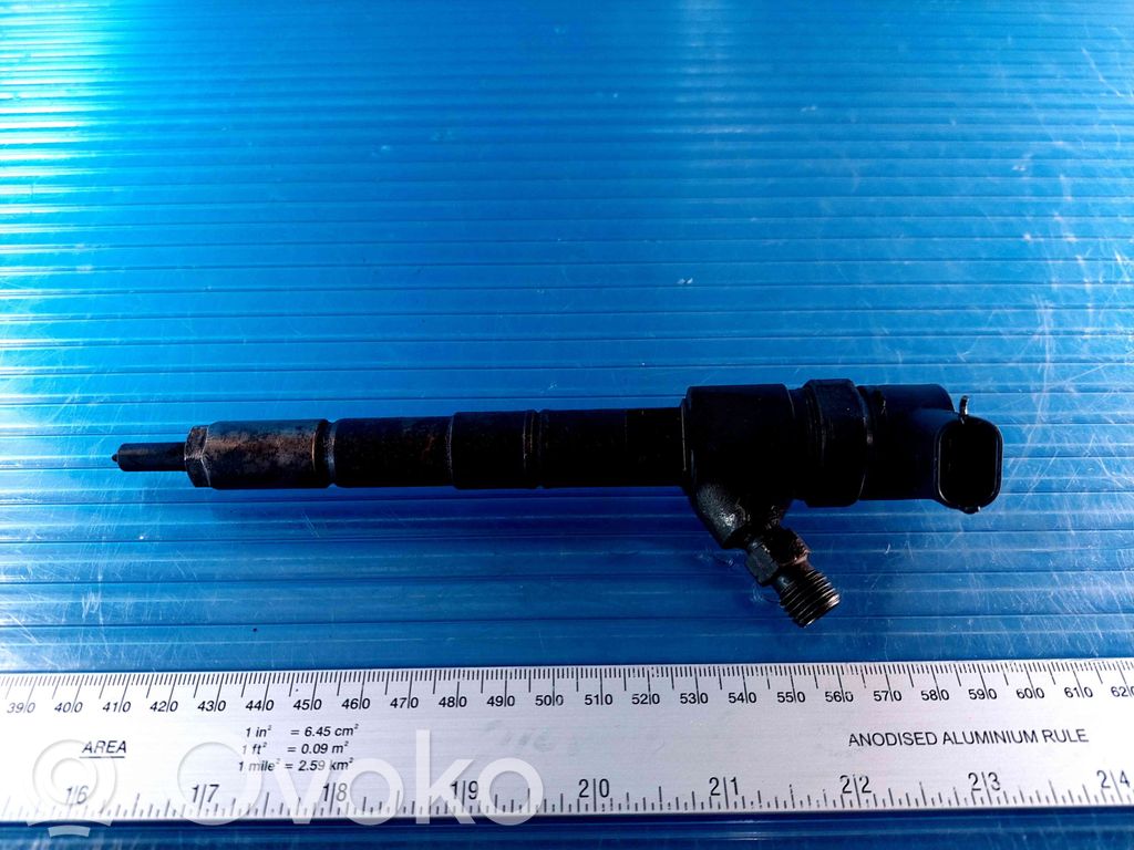 Opel Zafira B Fuel injector 