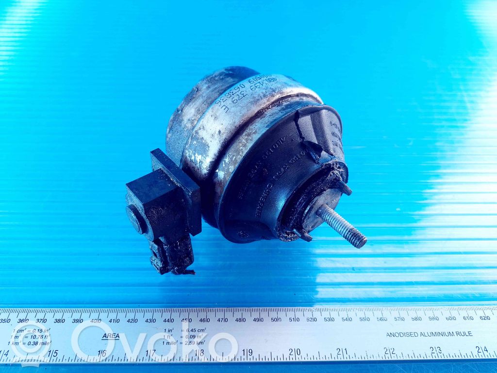 Audi A6 S6 C5 4B Engine mount bracket 