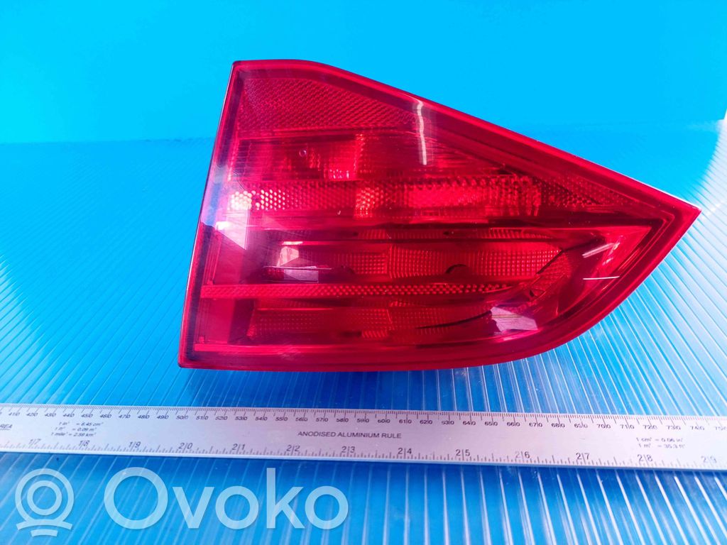 Audi A4 S4 B8 8K Lampy tylnej klapy bagażnika 