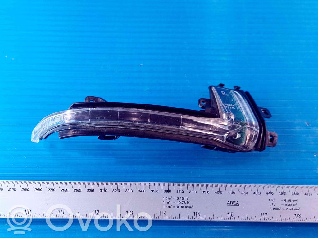 Audi A4 S4 B8 8K Indicatore specchietto retrovisore 