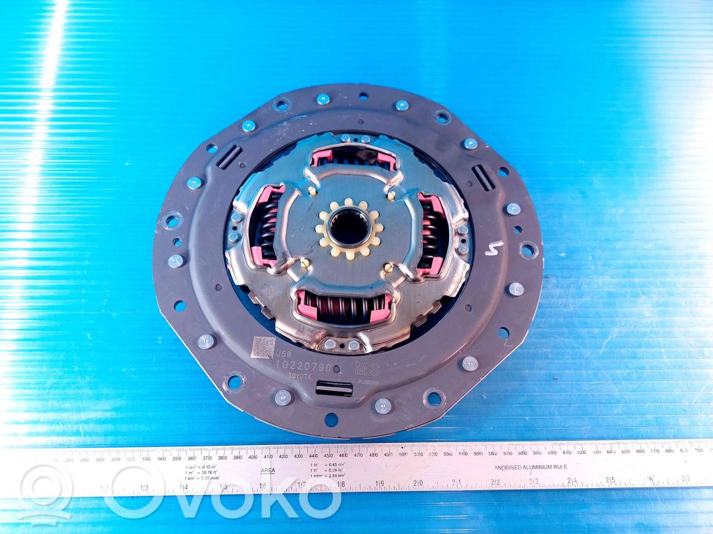Toyota Sienna XL40 IV Sankabos diskas 