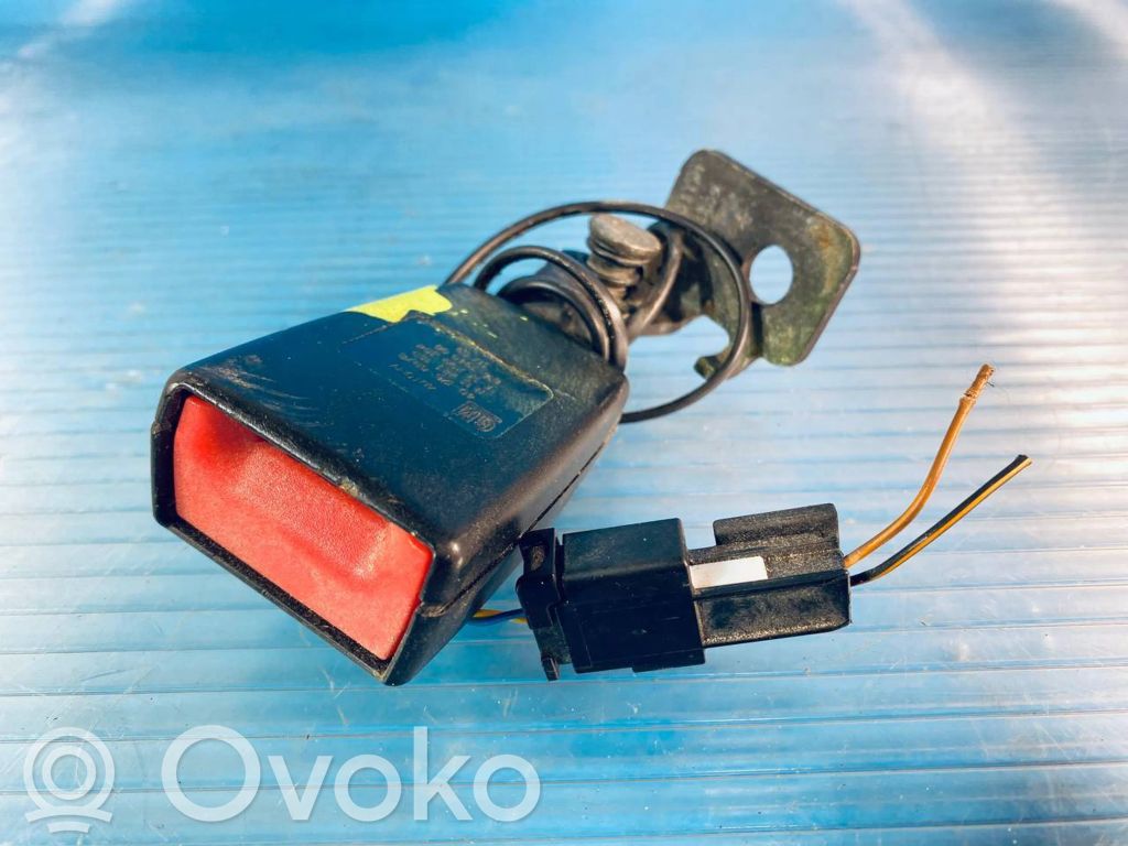 Opel Astra J Klamra tylnego pasa bezpieczeństwa 