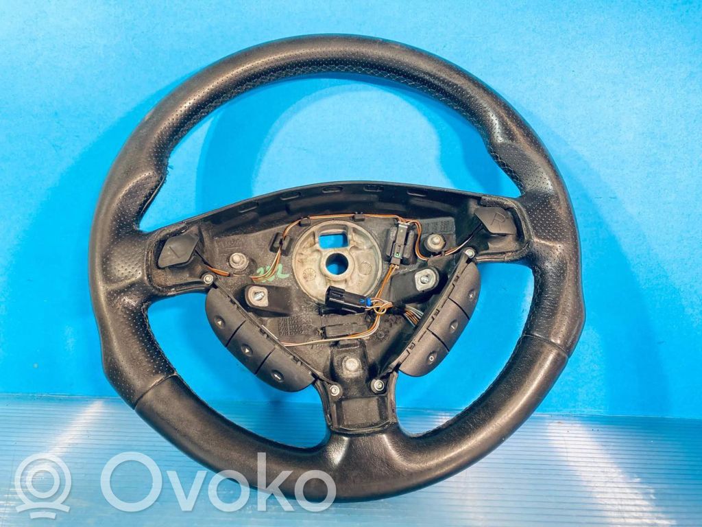 Opel Zafira A Ohjauspyörä 