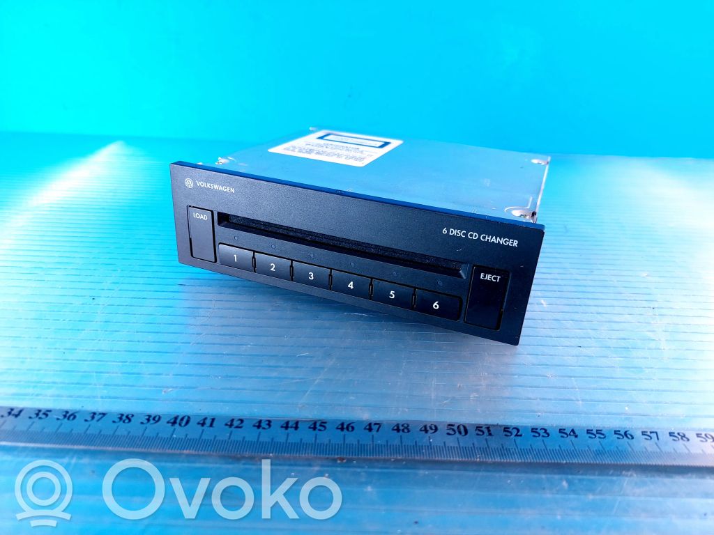 Volkswagen Touran I CD/DVD keitiklis 