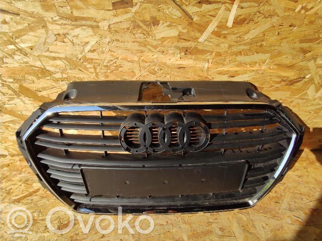 Audi A3 S3 8L Rejilla delantera 