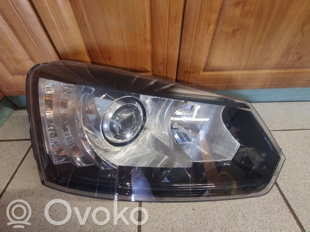 Skoda Yeti (5L) Scheinwerfer 