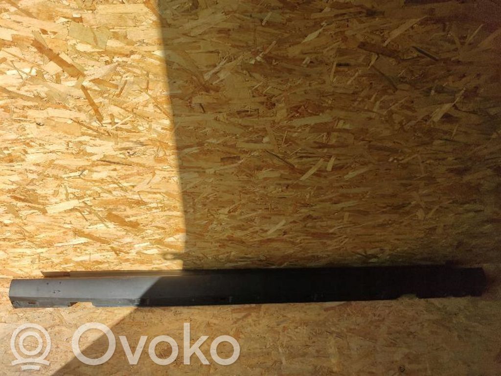 Ford Focus Priekinis slenkstis (kėbulo dalis) 